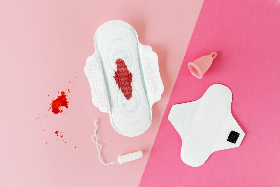  Bild zeigt Gründe für Blutung nach Menstruation