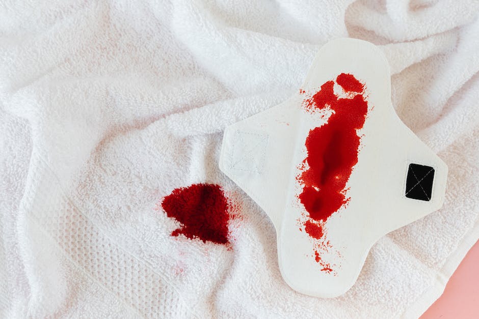  Bild einer Erst-Menstruation Blut